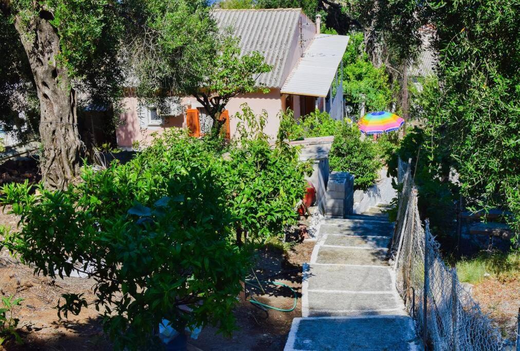 Kiki'S Beautiful House On Famous Village Pentati Pentátion Exterior foto